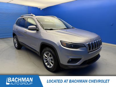 Used 2021 Jeep Cherokee Latitude Plus w/ Sun & Sound Group