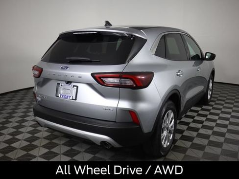 Certified 2024 Ford Escape Active AWD/4WD image 4