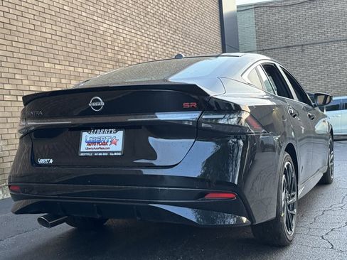 New 2026 Nissan Sentra SR w/ Floor Mat Package FWD image 18