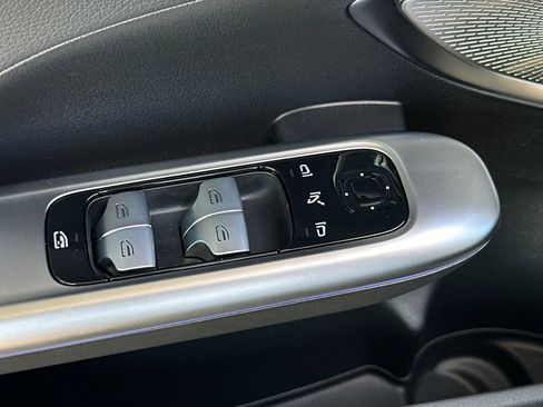 New 2025 Mercedes-Benz C 300 Sedan image 23