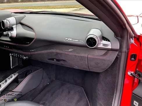 Used 2020 Ferrari F8 Tributo image 16