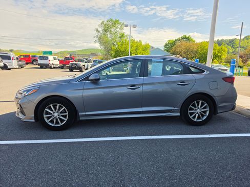 Used 2019 Hyundai Sonata SE FWD image 7