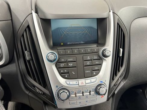 Used 2015 Chevrolet Equinox LT w/ Driver Convenience Package AWD/4WD image 19