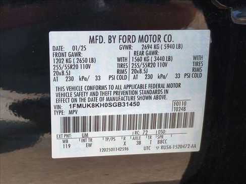 Used 2025 Ford Explorer ST-Line image 26