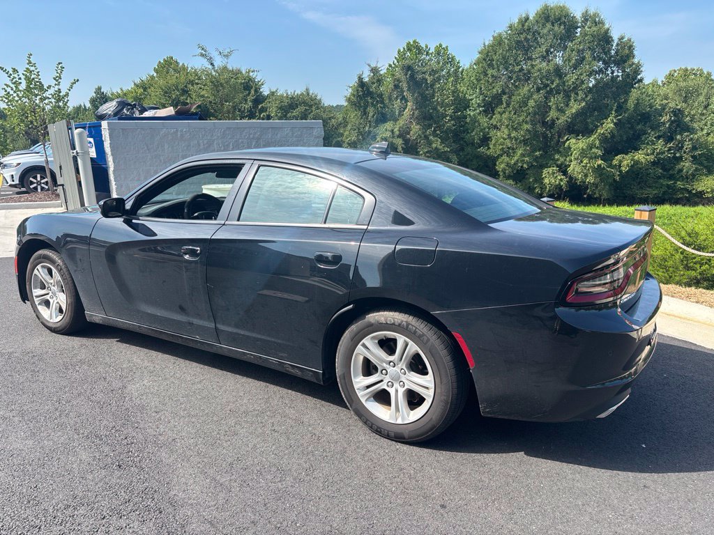 Used 2023 Dodge Charger SXT RWD image 4