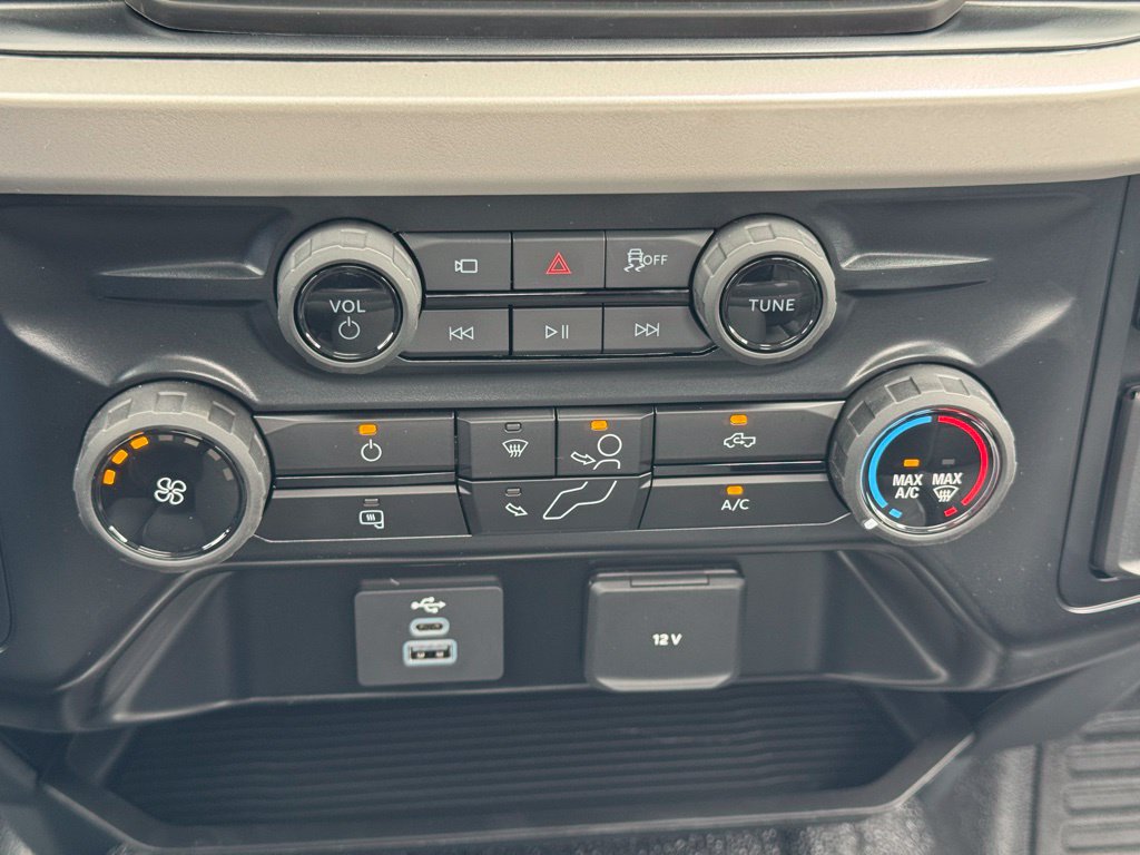 Used 2025 Ford F350 XL w/ 360-Degree Camera Package RWD image 10