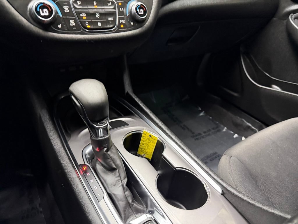 Used 2022 Chevrolet Malibu LT FWD image 26