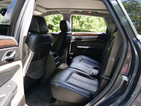 Used 2011 Cadillac SRX Luxury FWD image 24