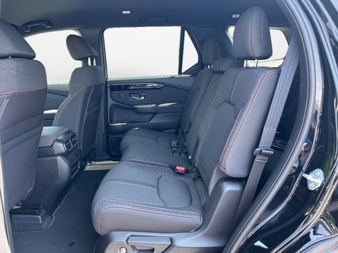 New 2026 Honda Pilot Sport image 13