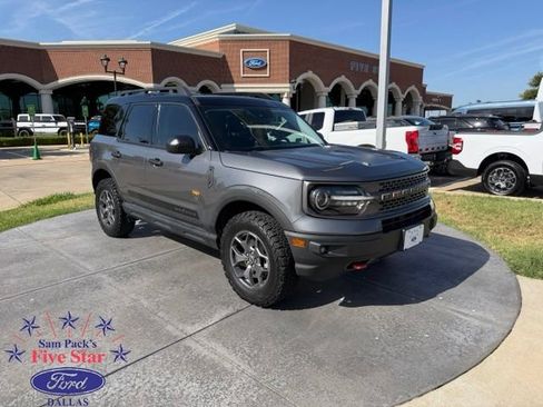 Used 2023 Ford Bronco Sport Badlands AWD/4WD image 1