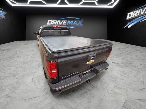 Used 2018 Chevrolet Silverado 1500 LT w/ All Star Edition AWD/4WD image 11
