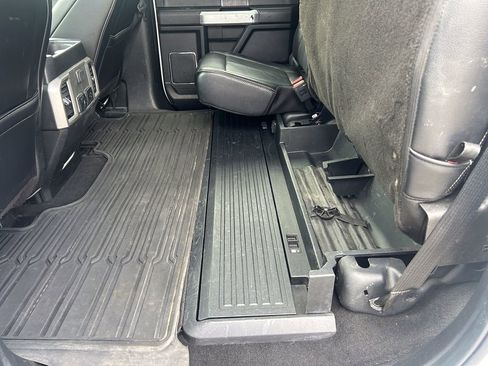 Certified 2021 Ford F250 Lariat w/ Lariat Value Package image 15