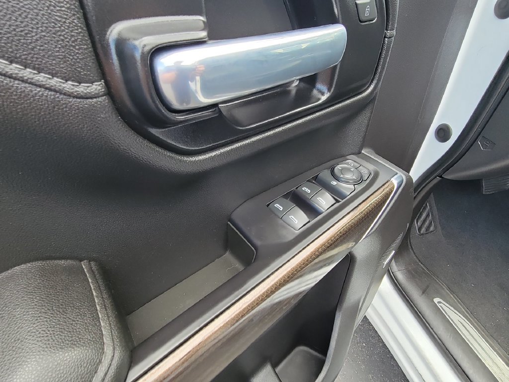 Used 2021 Chevrolet Silverado 1500 LT Trail Boss w/ Convenience Package II AWD/4WD image 22