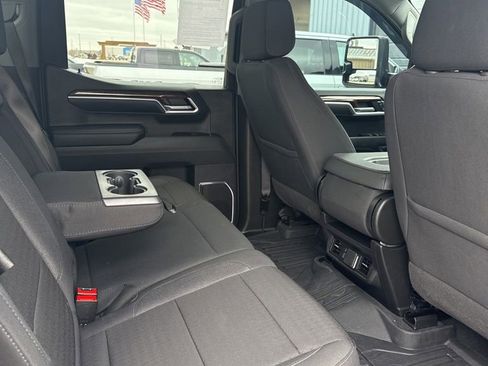 Used 2024 GMC Sierra 1500 Elevation image 25