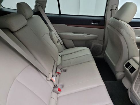 Used 2013 Subaru Outback 2.5i Limited w/ Moonroof Pkg image 19