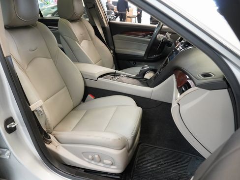 Used 2018 Cadillac CTS 2.0L Turbo 4D Sedan image 30