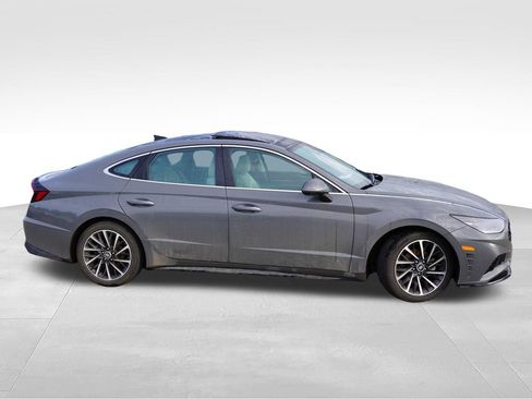 Used 2023 Hyundai Sonata Limited FWD image 2