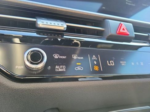 New 2026 Kia Sportage X-Line image 30