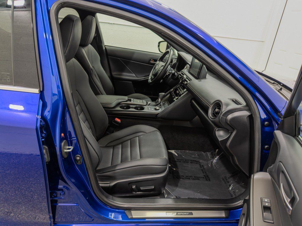 Used 2023 Lexus IS 350 F Sport w/ Memory Package AWD/4WD image 19
