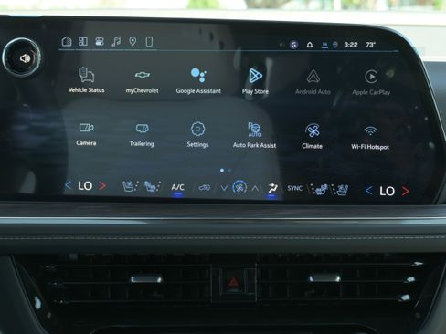 New 2026 Chevrolet Suburban Premier AWD/4WD image 20