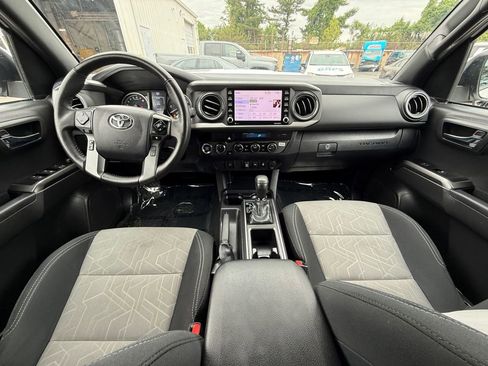 Used 2023 Toyota Tacoma TRD Sport AWD/4WD image 24