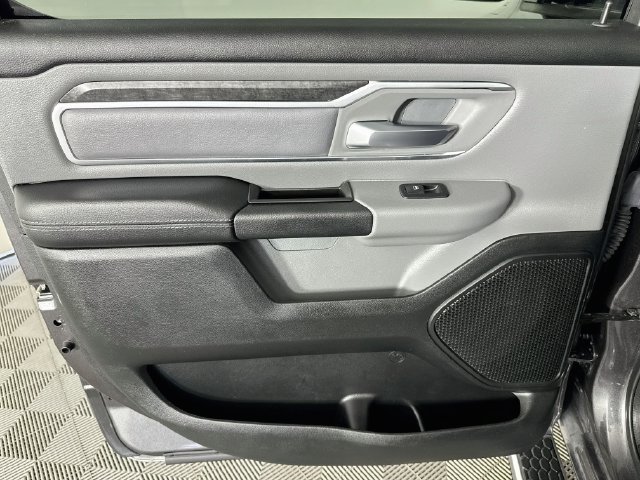 Used 2019 RAM 1500 Big Horn RWD image 23