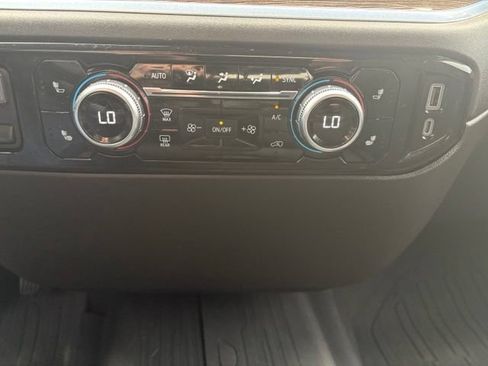 Used 2022 GMC Sierra 1500 Elevation AWD/4WD image 28