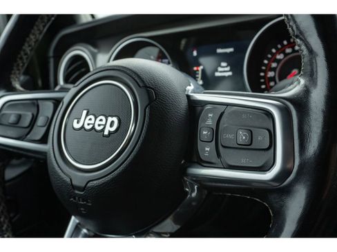 Used 2021 Jeep Gladiator Rubicon image 25