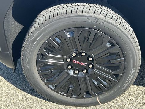 New 2026 GMC Sierra EV Elevation w/ Premium Package image 30