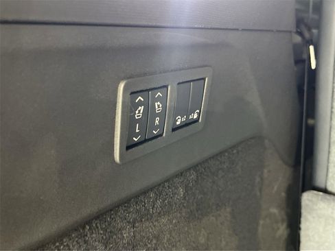 New 2026 Cadillac Escalade IQ Sport 1 image 33