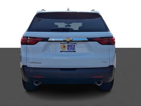 Used 2022 Chevrolet Traverse LT FWD image 5