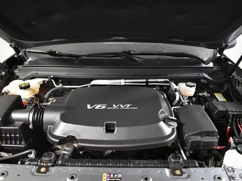 Used 2022 Chevrolet Colorado LT w/ LT Convenience Package image 37