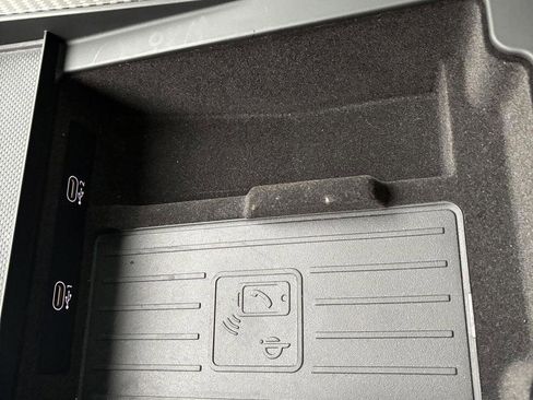 Used 2024 Audi SQ8 Premium Plus w/ 23" Wheel Package image 29