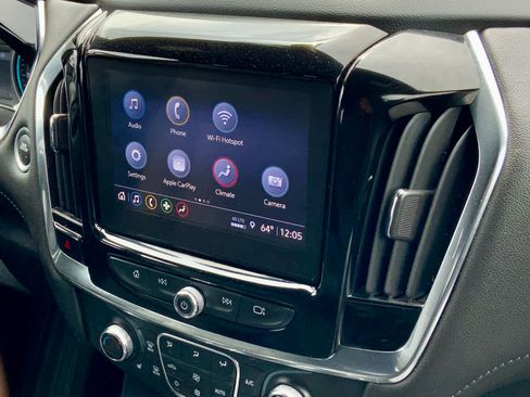 Used 2023 Chevrolet Traverse LT w/ Rear Camera Mirror Package AWD/4WD image 45