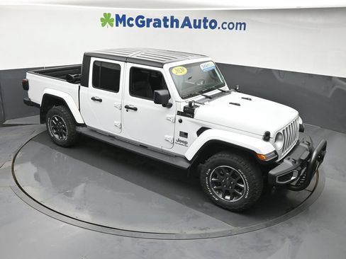 Used 2020 Jeep Gladiator Overland AWD/4WD image 3