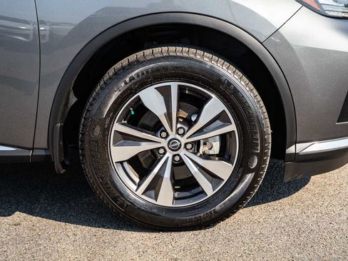 Used 2023 Nissan Murano S FWD image 9