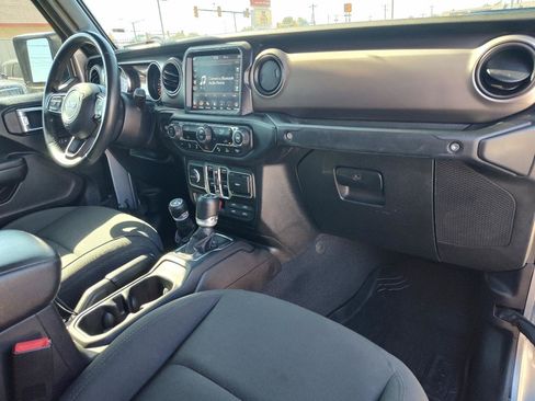 Used 2020 Jeep Gladiator Sport w/ Quick Order Package 24S AWD/4WD image 47