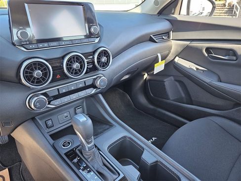 New 2025 Nissan Sentra S image 9
