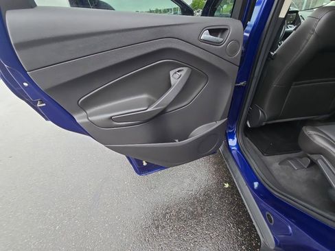 Used 2014 Ford Escape Titanium AWD/4WD image 25