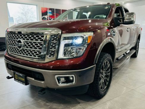 Used 2016 Nissan Titan Platinum Reserve image 3