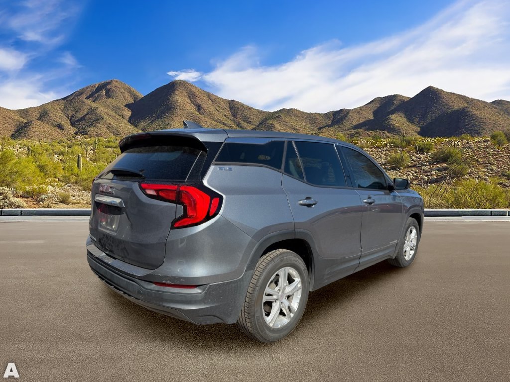 Used 2020 GMC Terrain SLE FWD image 3