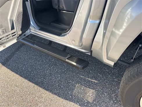 Used 2024 Toyota Tacoma TRD Sport image 12