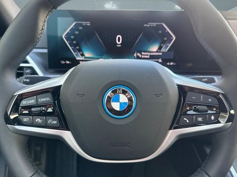 Used 2026 BMW i4 eDrive40 w/ Premium Package RWD image 17