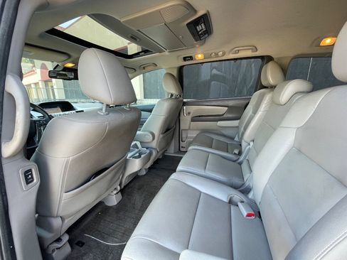 Used 2014 Honda Odyssey Touring image 36