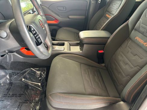Used 2026 Nissan Frontier PRO-4X AWD/4WD image 25