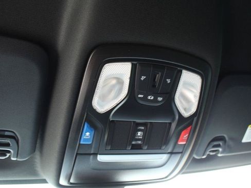 Used 2023 RAM 2500 Tradesman AWD/4WD image 31