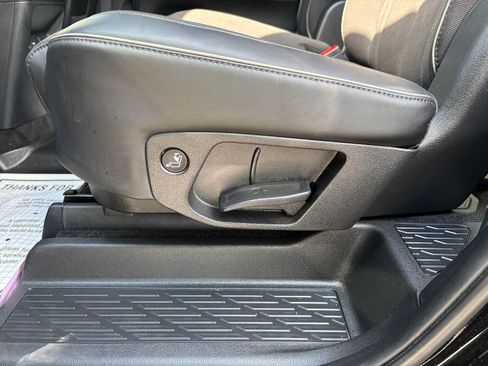Used 2025 Hyundai Palisade Calligraphy AWD/4WD image 14