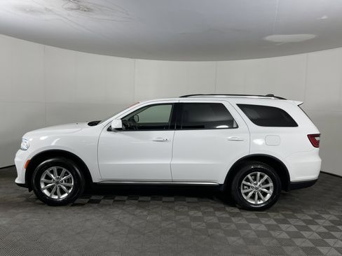 Used 2022 Dodge Durango SXT w/ Trailer Tow Group IV image 3
