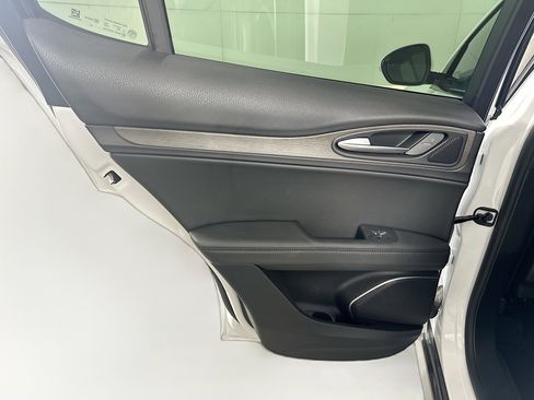 Used 2022 Alfa Romeo Stelvio Ti w/ Active Assist Plus Package image 27