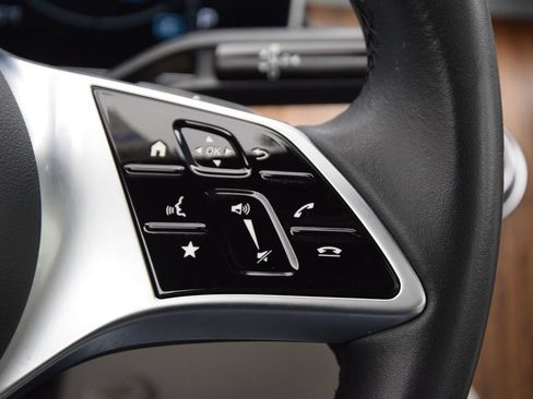 Certified 2024 Mercedes-Benz C 300 Sedan image 25